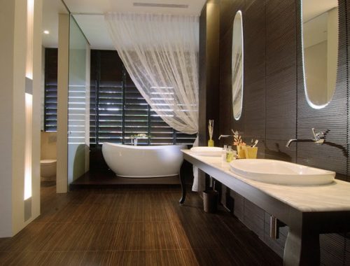 Bamboe vloer in badkamer