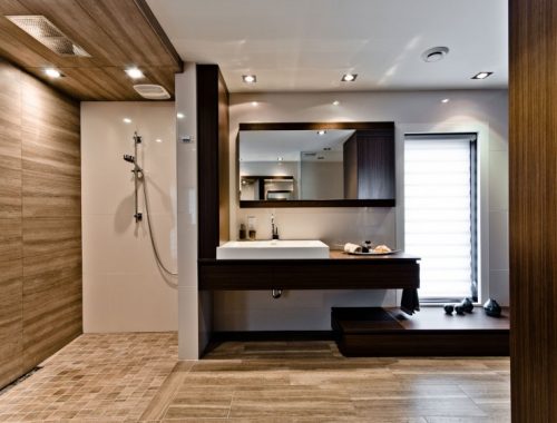 Bruintinten in luxe badkamers ontwerpen