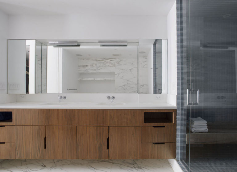 De luxe badkamer van een mooie Tribeca loft