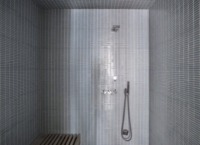 De luxe badkamer van een mooie Tribeca loft