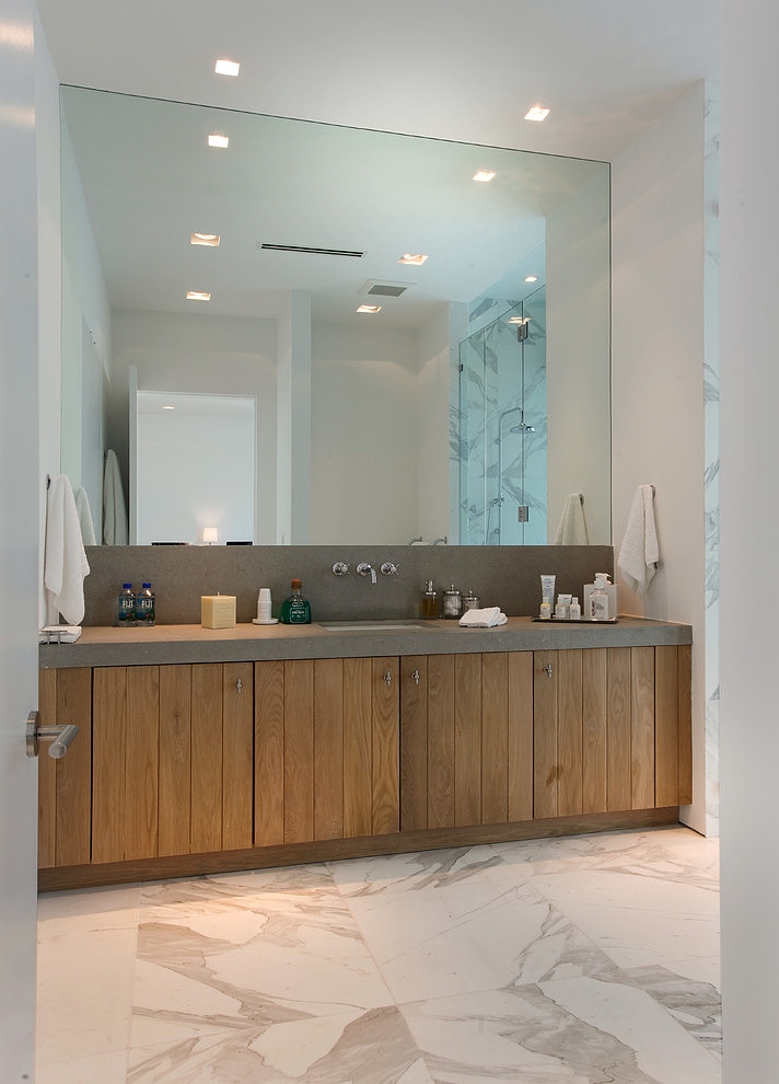 De luxe badkamer van een ultra luxe villa uit Miami