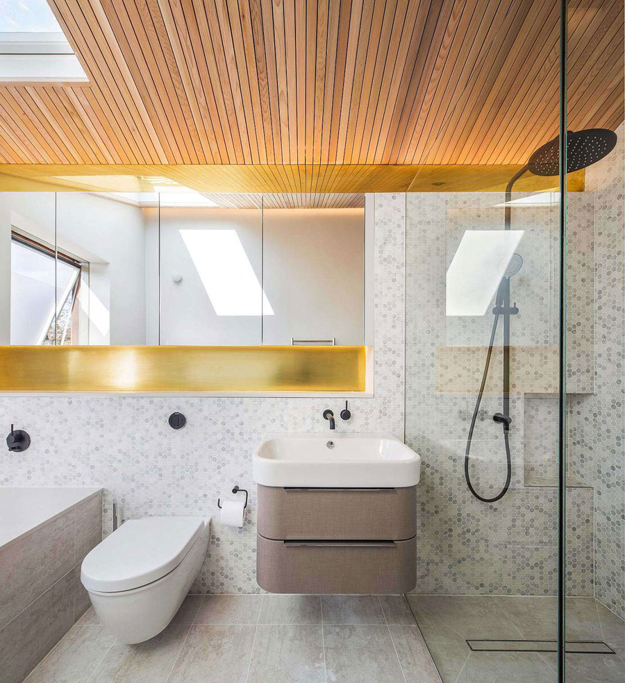 De stijlvolle badkamer van architect Neil Dusheiko