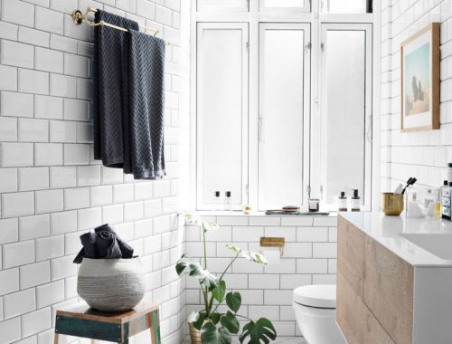 De witte chique badkamer van Deense It-girl