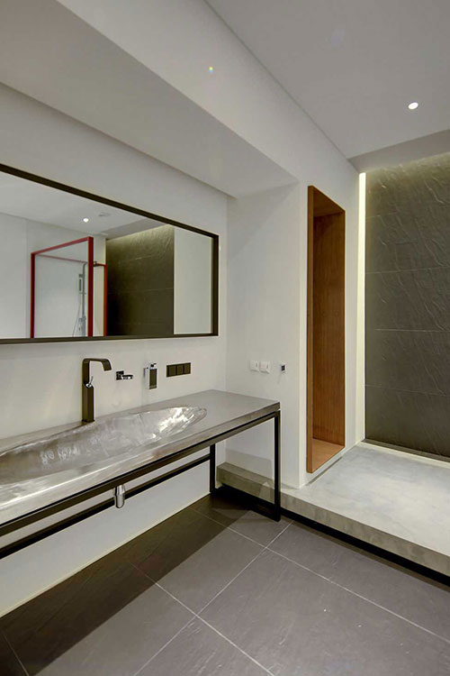 Designbadkamer van moderne loft
