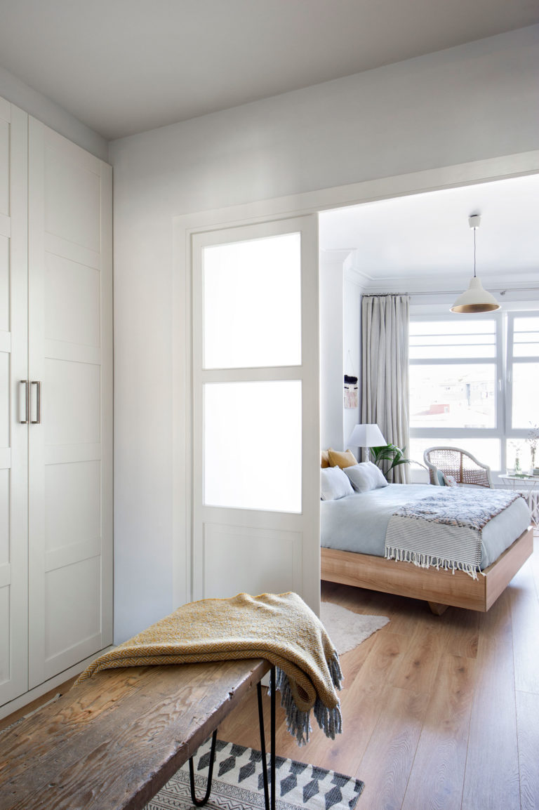 Deze badkamer heeft een exotisch Spaans tintje gekregen