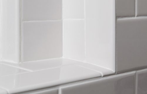 Eenvoudig maar super stoere badkamer door Famurat Builders