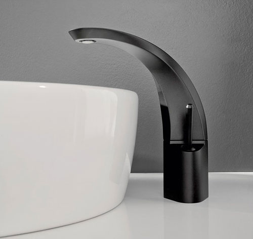 Futuristische kranen van Graff