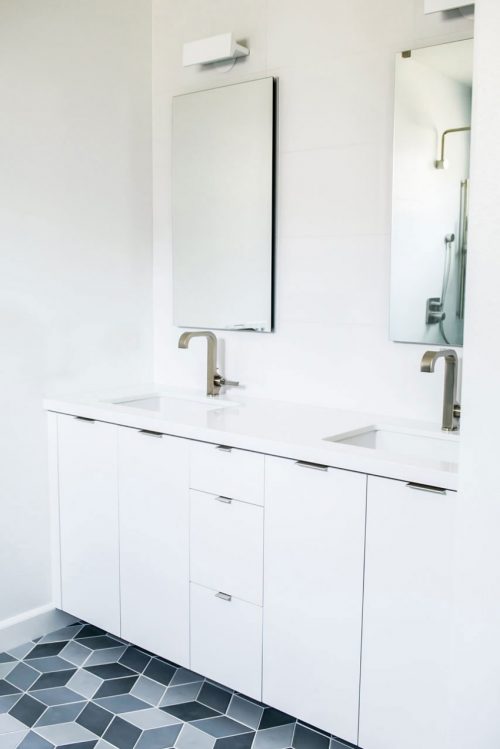 Grijs blauwe geometrische patroontegels