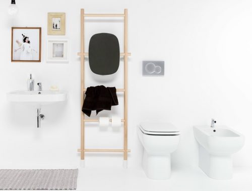 Handdoekrek, toiletrolhouder en spiegel in één