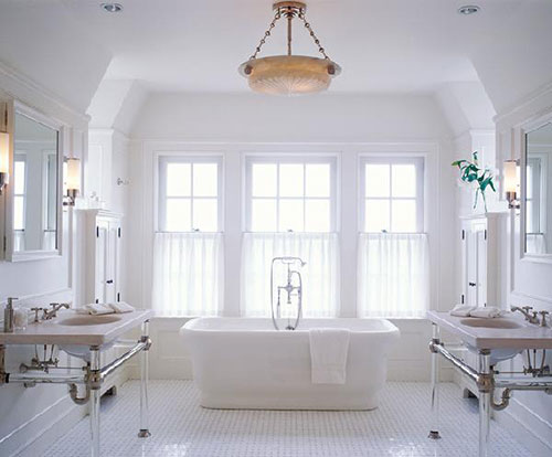 Klassiek witte badkamer
