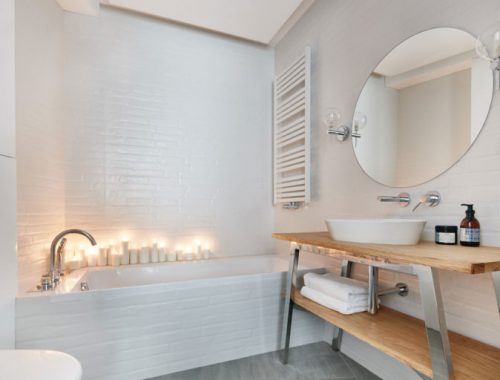 Kleine intieme badkamer