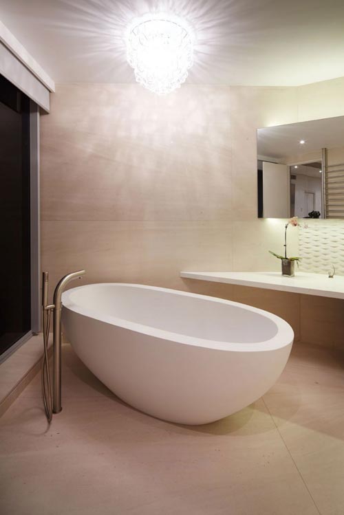 Luxe badkamer met aparte ruimtes