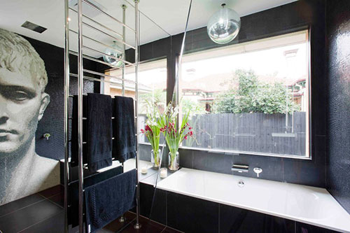 Moderne badkamer met jaren '50 stijl