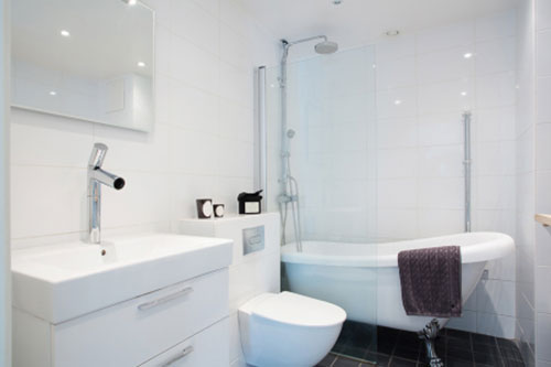 Moderne badkamer met praktisch ontwerp