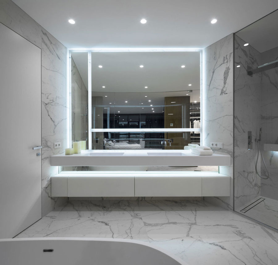 Moderne luxe marmeren badkamer en suite