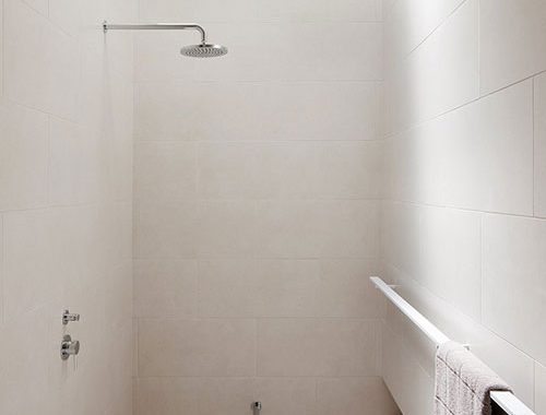 Super minimalistische badkamer