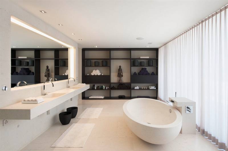 TL buizen in de badkamer