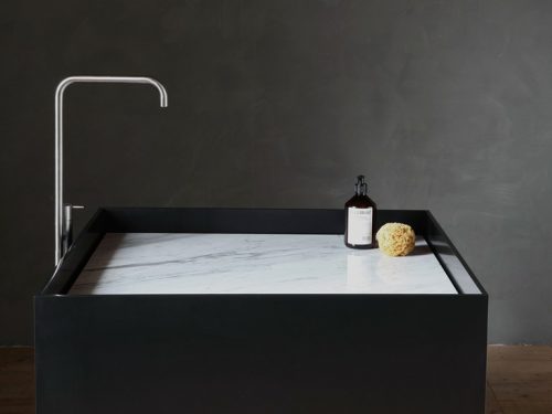Zwarte vierkante vrijstaande wastafels van NotOnlyWhite